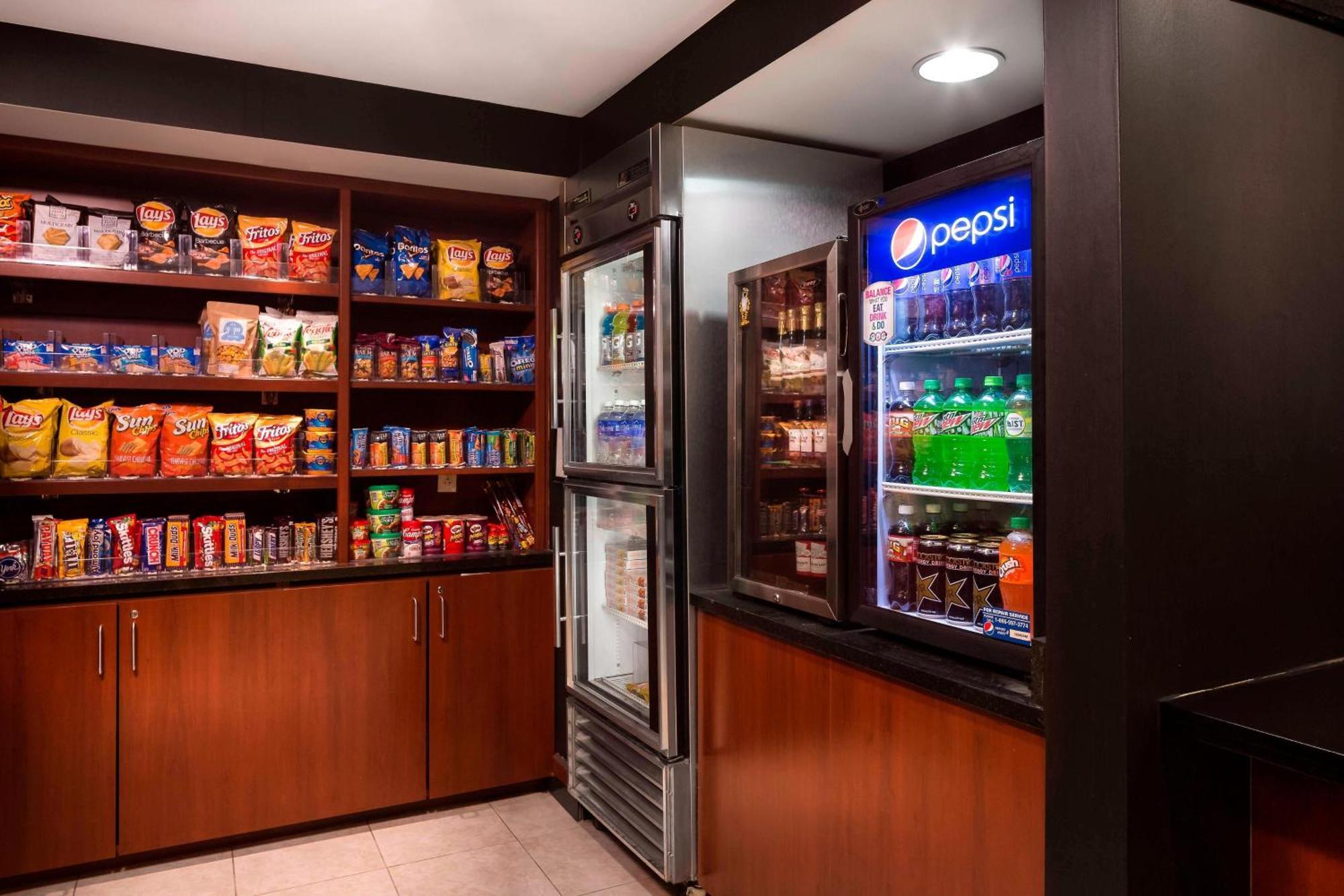 Courtyard By Marriott Columbia Hotel Exterior foto