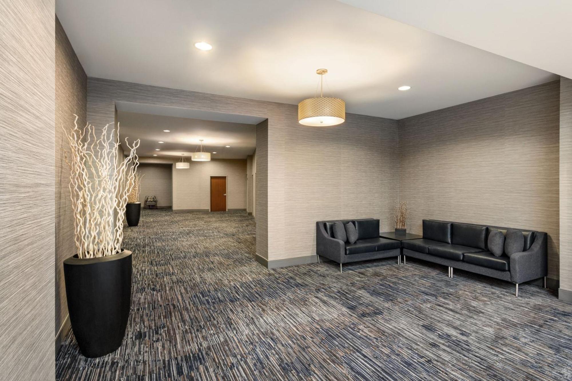 Courtyard By Marriott Columbia Hotel Exterior foto
